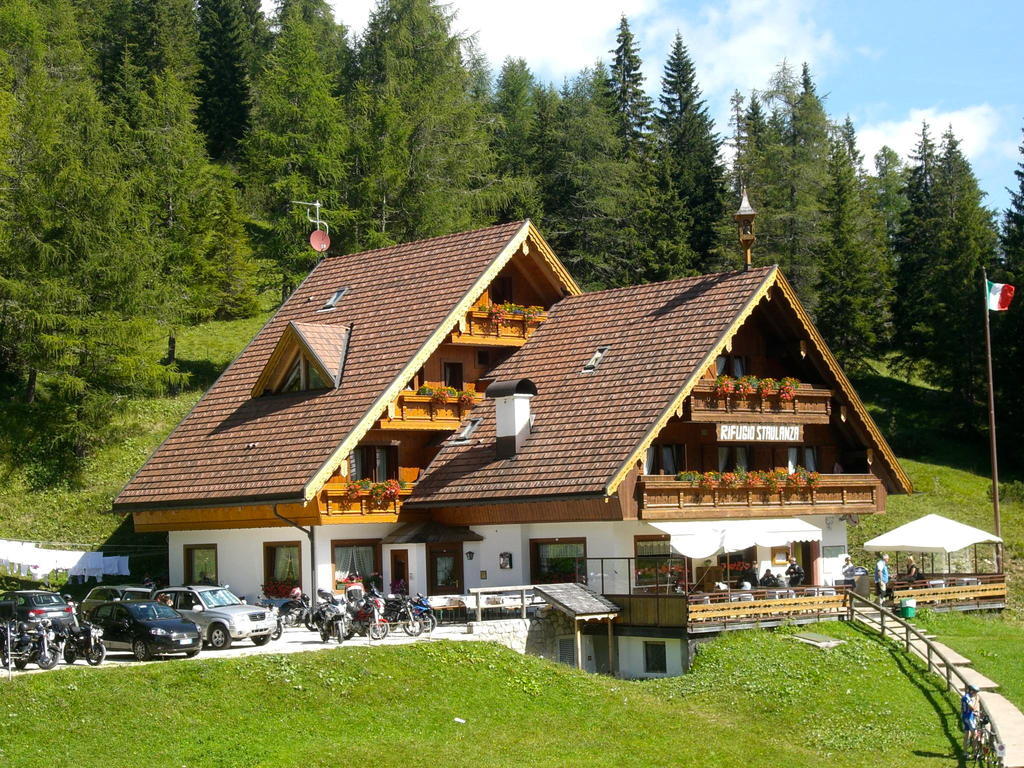 Rifugio Passo Staulanza Hotel Zoldo Alto Luaran gambar